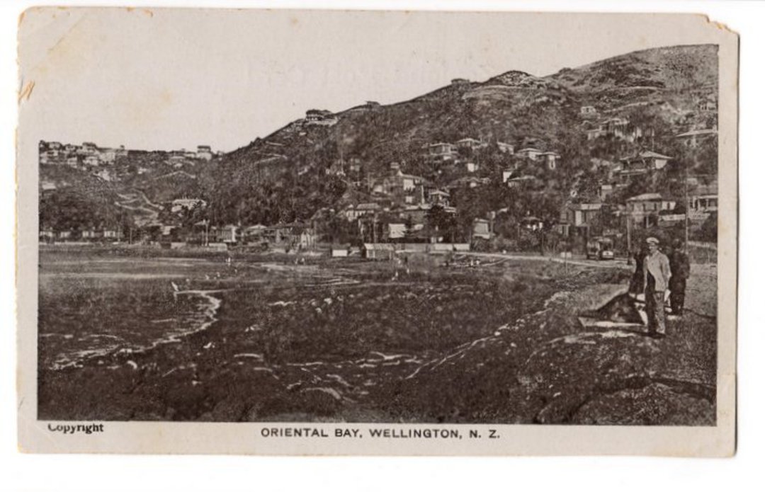 Postcard of Oriental Bay Wellington. One bad corner. - 47498 - Postcard image 0