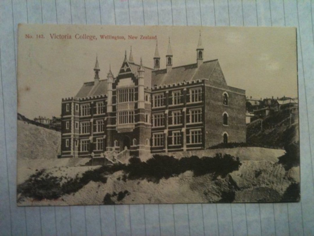 Postcard of Victoria College Wellington. - 47662 - PcardFine image 0