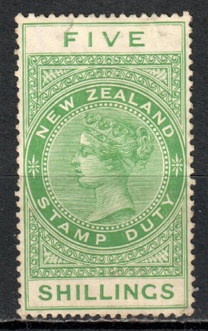 NEW ZEALAND 1882 Long Type 5/- Green. - 74045 - LHM image 0