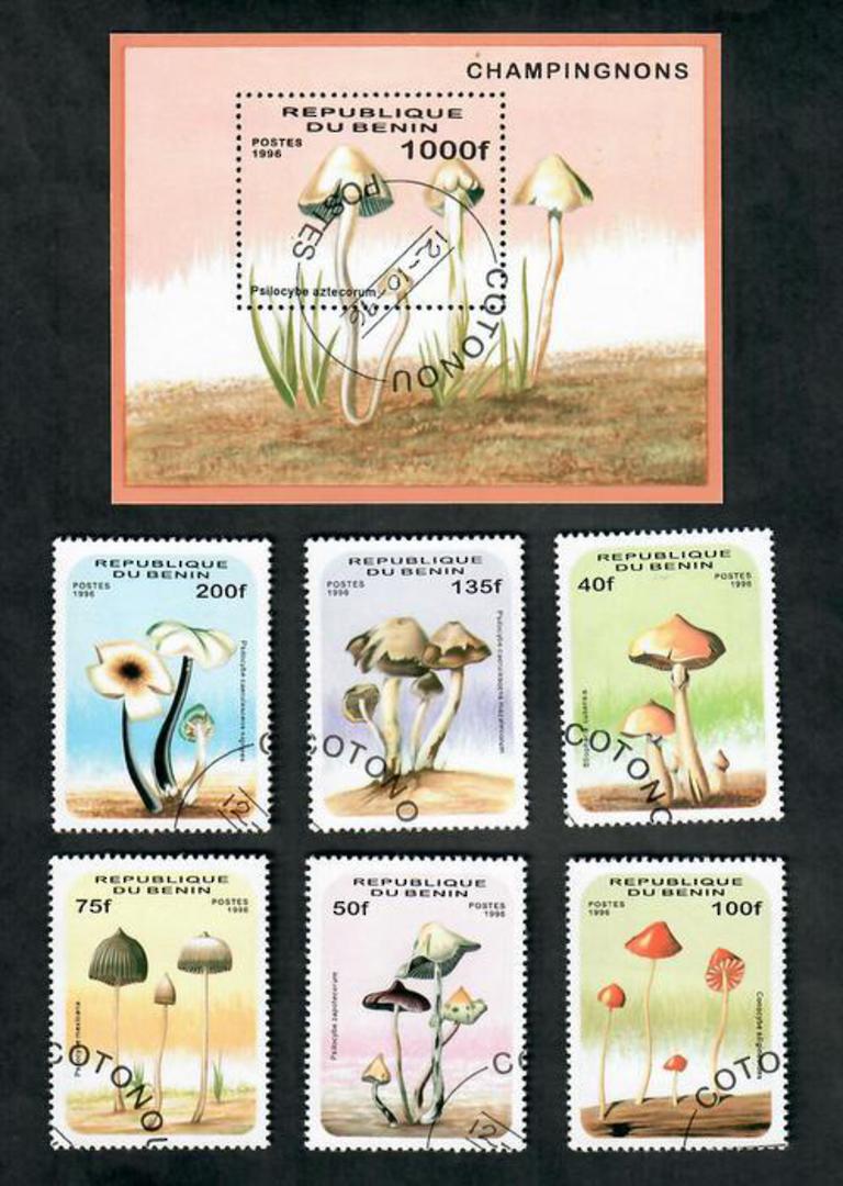BENIN 1996 Fungi. Set of 6 and miniature sheet. - 50874 - CTO image 0