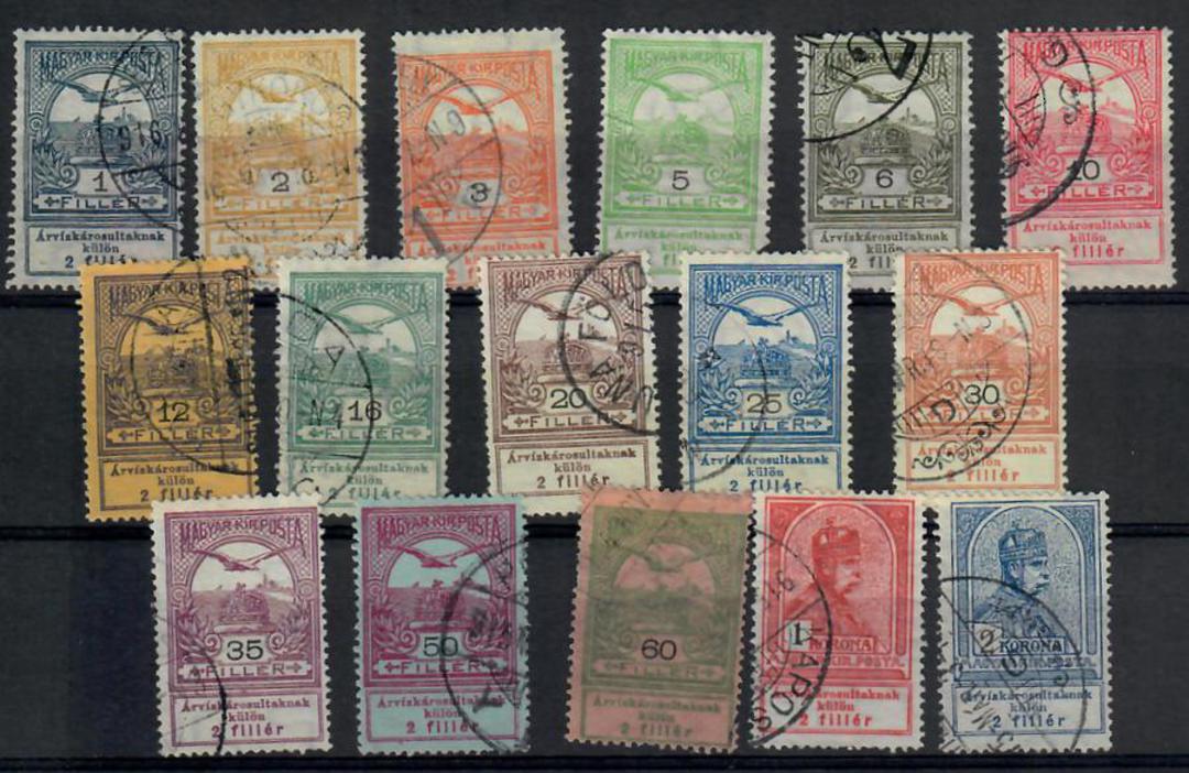 HUNGARY 1913 Flood Relief Fund. Set of 17 except that the 5k is missing. The 2k (cv £60) is superb. - 23787 - VFU image 0