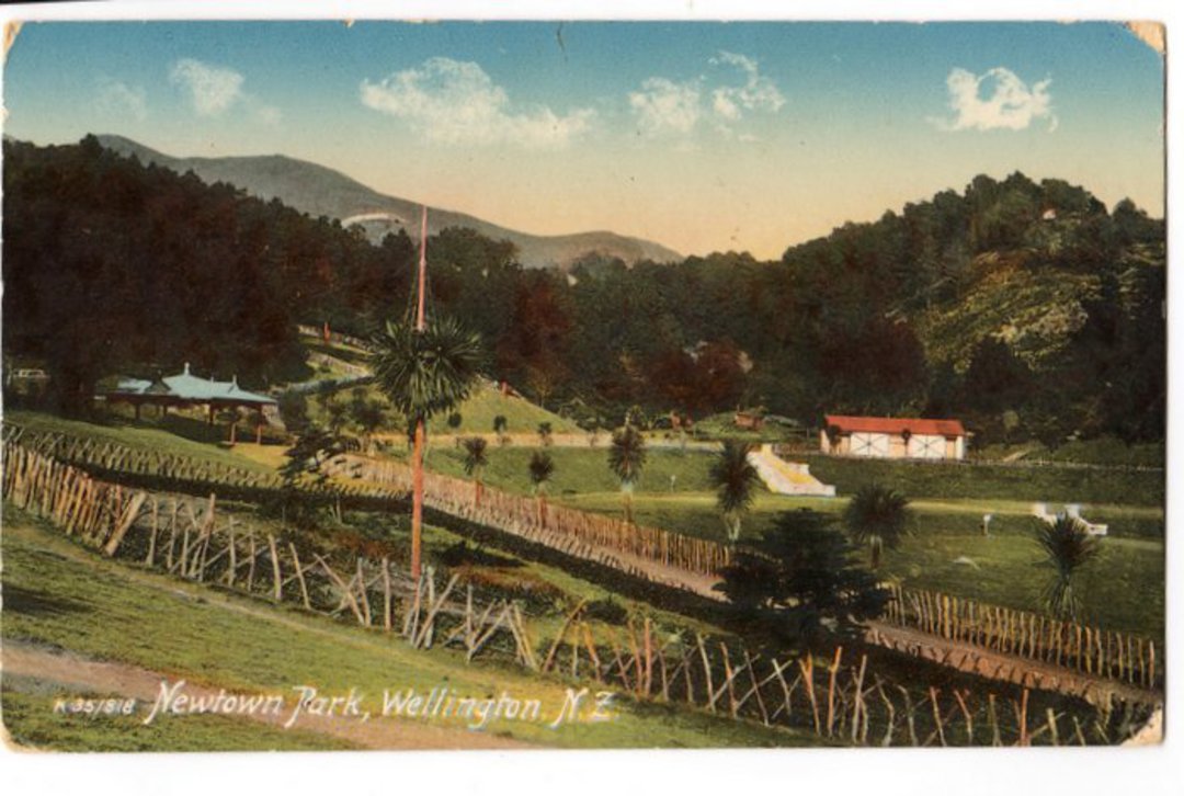 Postcard of Newtowb Park Wellington. - 47331 - Postcard image 0