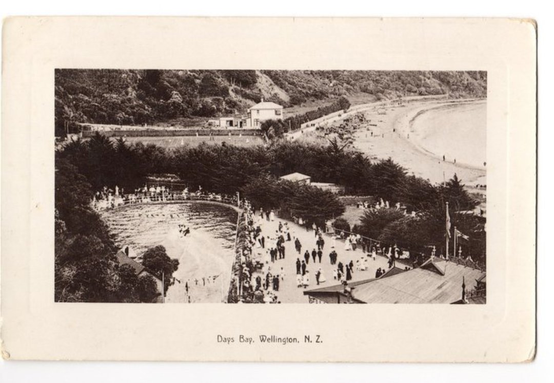 Real Photograph of Days Bay Wellington. - 47362 - Postcard image 0