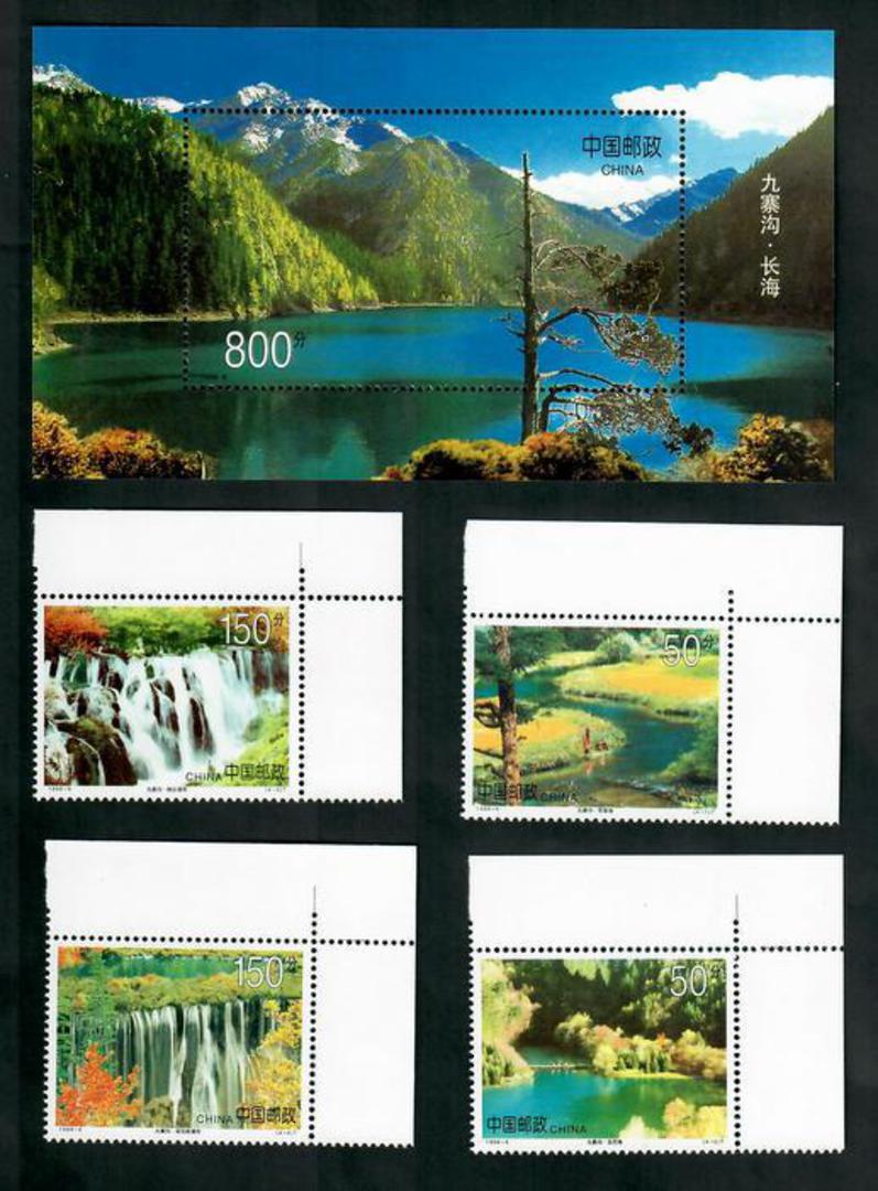 CHINA 1998 World Heritage Site. JiuzHaigau Nine Village Valley. Set of 4 and miniature sheet. - 51143 - UHM image 0