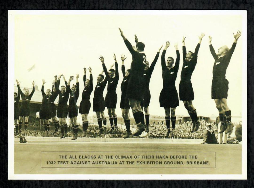 Modern Black and White Postcard of the 1932 All Blacks in the Haka. Light crease. - 444851 - Postcard image 0