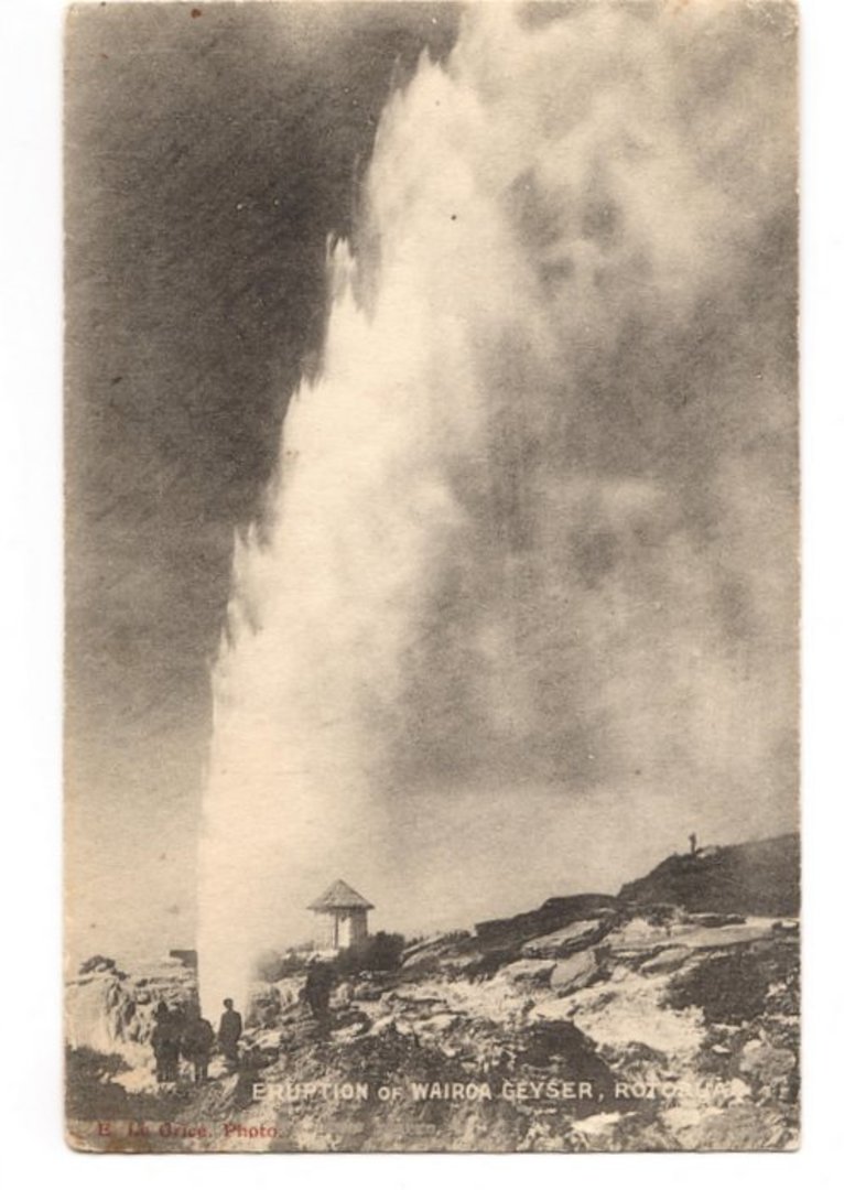 Postcard of Eruption of Wairoa Geyser Rotorua0 - 46134 - Postcard image 0