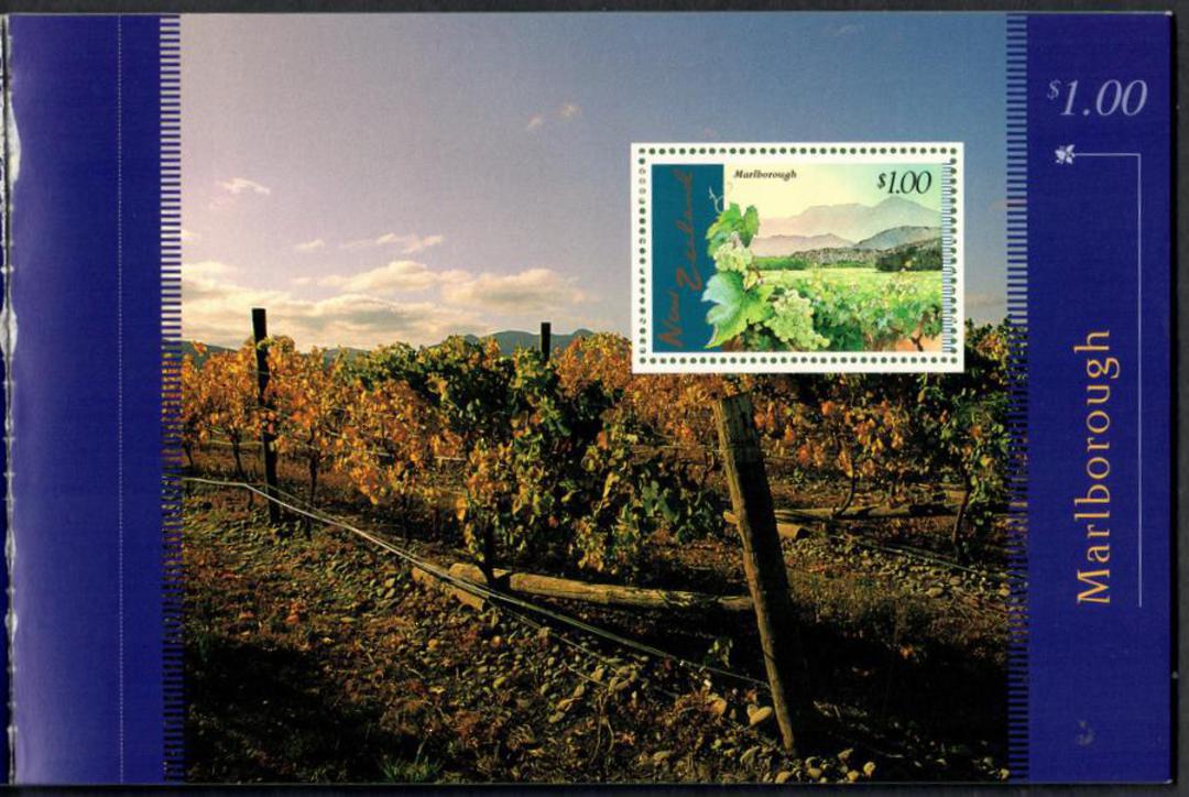 NEW ZEALAND 1997 Vineyards. Booket with special miniature sheets. - 135002 - Booklet image 3