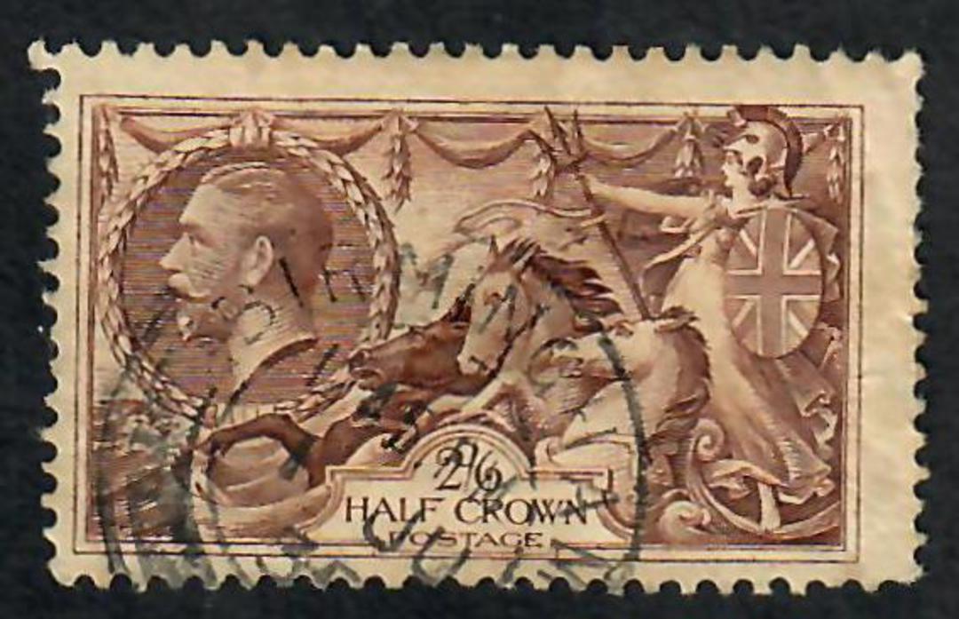 GREAT BRITAIN 1934 high-Value Definitives. Hatched background. Set of 3. The postmarks on the 5/- and 10/- are smudgy. Check the image 0