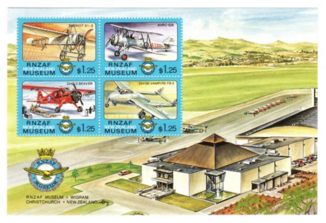 NEW ZEALAND Miniature sheet  issued by RNZAF Museum. - 56079 - UHM image 0