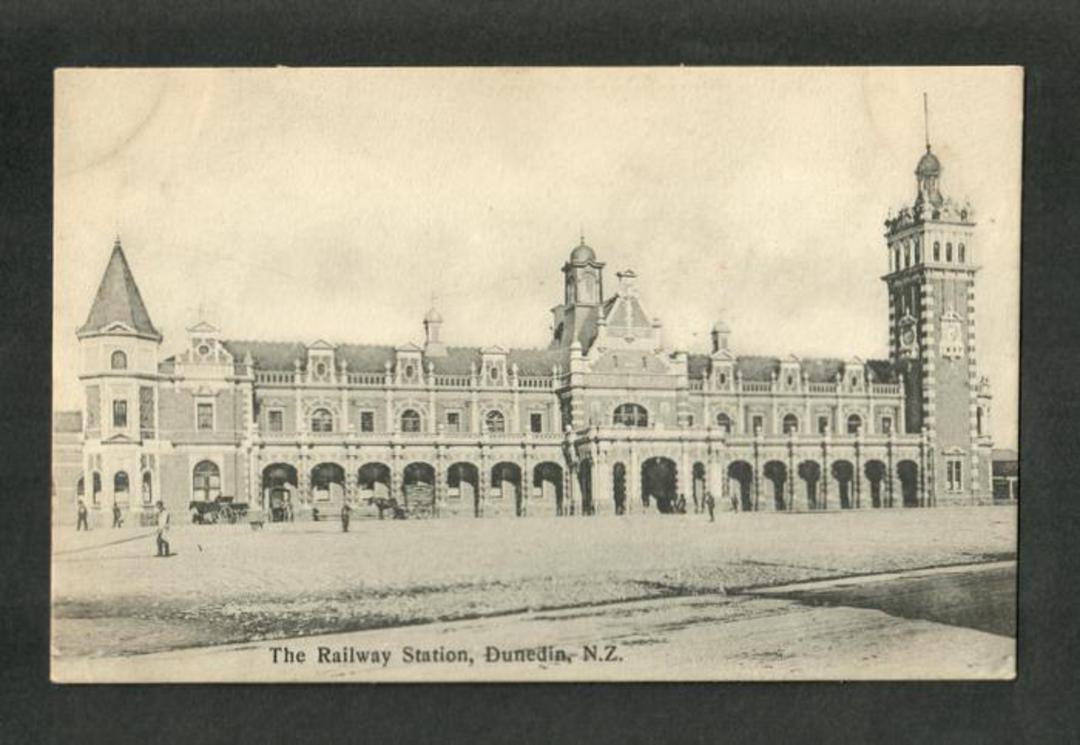 Postcard of Railway Station Dunedin. - 49246 - Postcard image 0