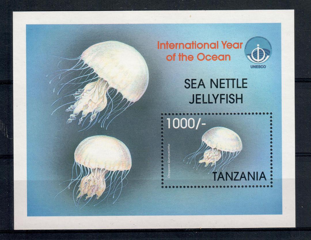 TANZANIA 1998 Fish International Year of the Ocean. Miniature sheet. - 20995 - UHM image 0