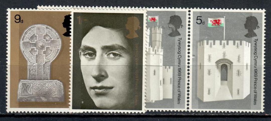 GREAT BRITAIN 1969 Investiture of the Prince of Wales. Set of 5. including the strip of 3. - 54432 - UHM image 0