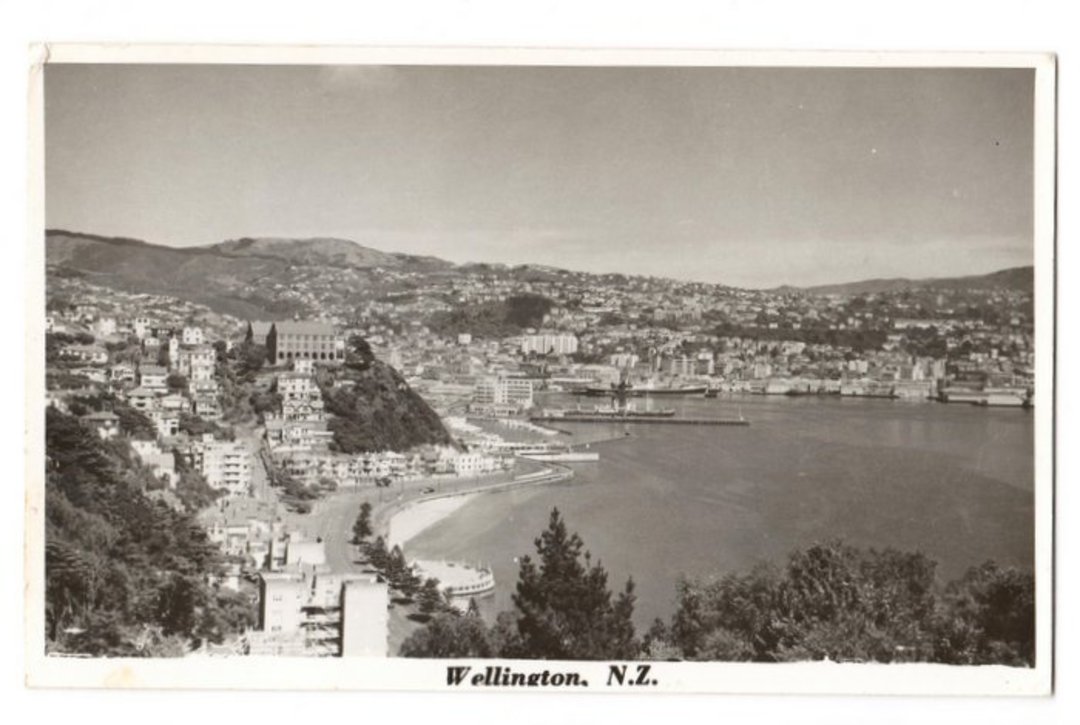 Real Photograph by N S Seaward of Wellington. - 47429 - Postcard image 0