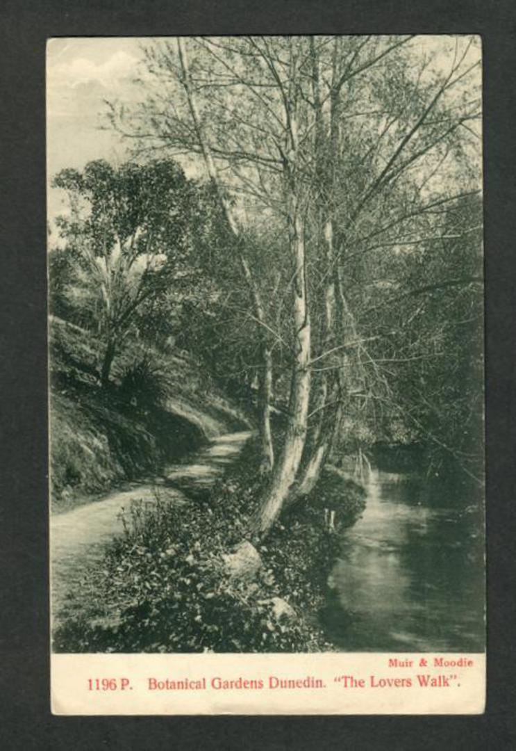 Coloured Postcard by Muir & Moodie of The Lovers' Walk Botannical Gardens Dunedin. - 249103 - Postcard image 0