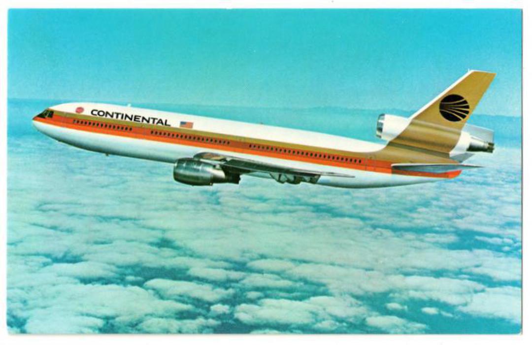 Coloured postcard of Continental Airlines DC-10-30. - 40832 - Postcard image 0