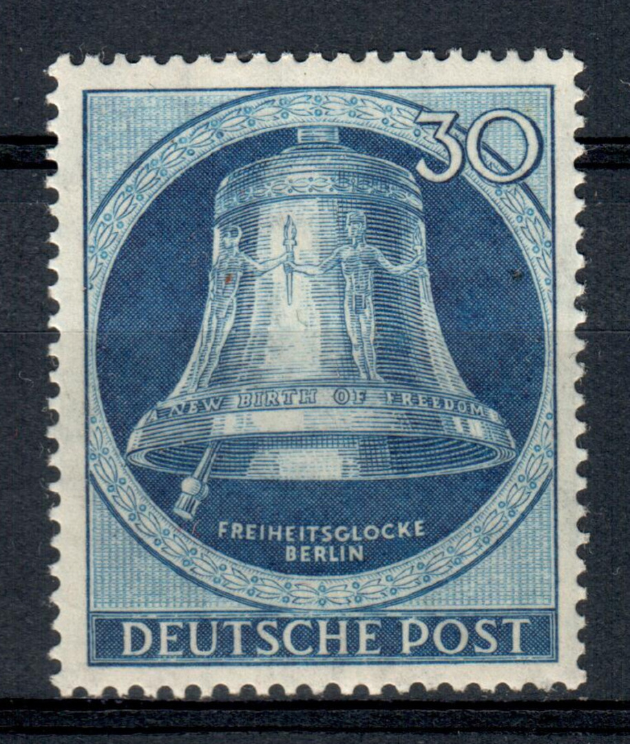 WEST BERLIN 1951 Definitive Freedom Bell 30pf Blue. First series. - 76044 - LHM image 0