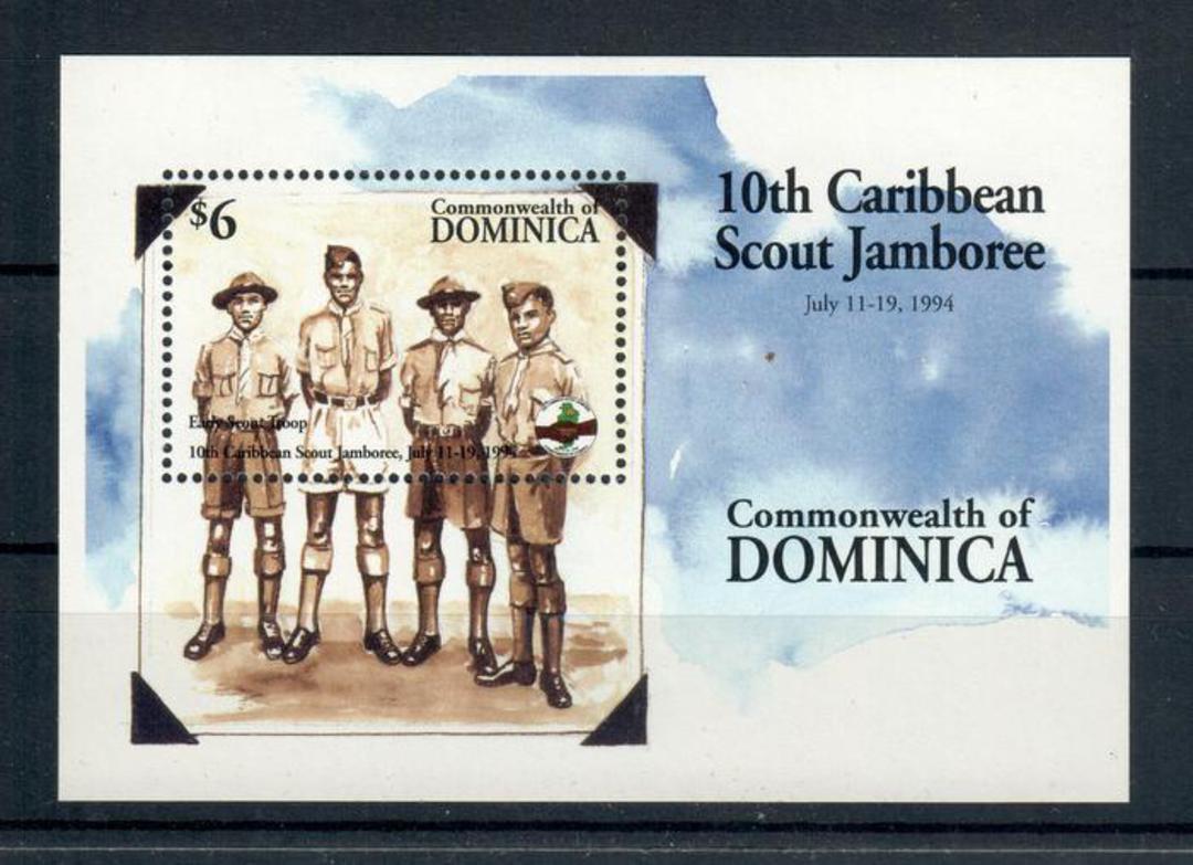 DOMINICA 1994 Scouts. Miniature sheet Early Scout Troop. - 20456 - UHM image 0
