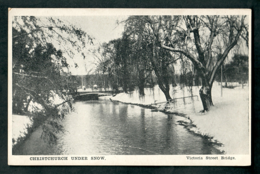 Postcard of Christchurch under snow. Victoria Street Bridge. - 48417 - Postcard image 0