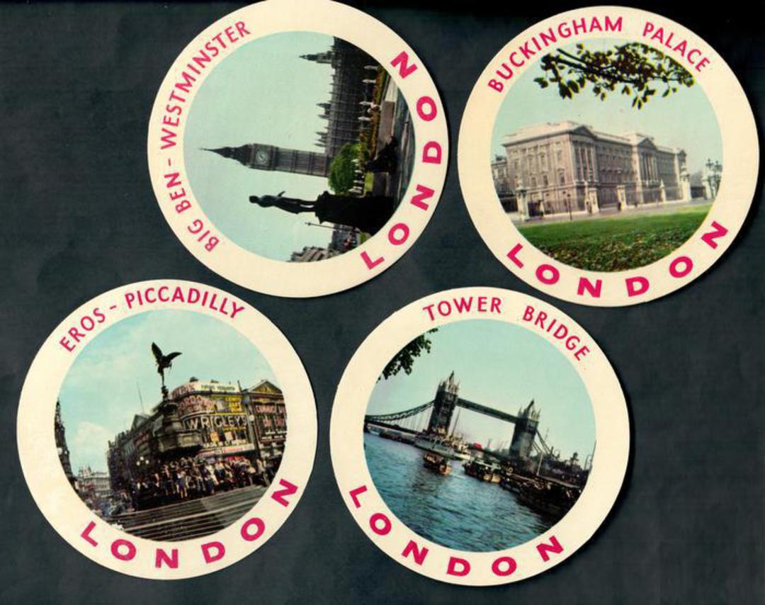 GREAT BRITAIN 4 Tourist Labels. Views of London. - 50238 - Cinderellas image 0