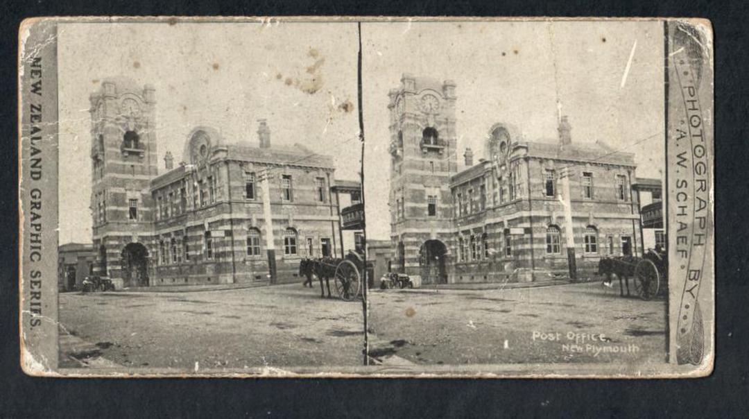 Stereo card New Zealand Graphic series of Post Office New Plymouth. - 140094 - Postcard image 0