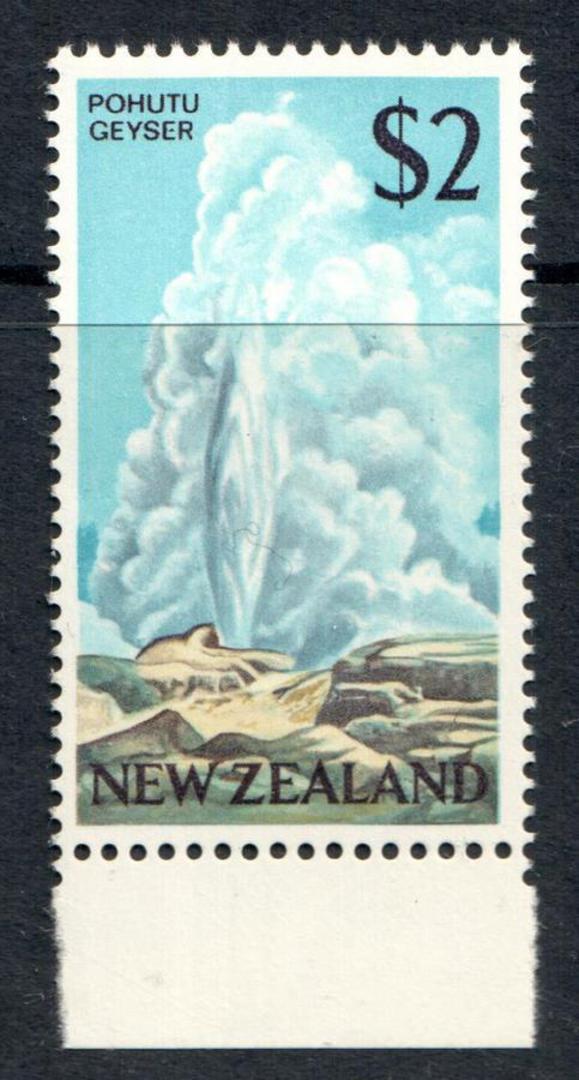 NEW ZEALAND 1968 Definitive $2 Geyser Multicoloured. - 71641 - UHM image 0