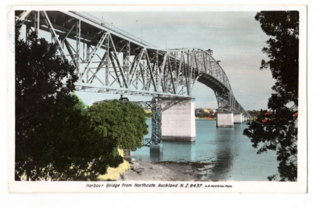 Tinted Postcard by  A B Hurst & Son of The Harbour Bridge from Northcote. (#45220). - 45121 - Postcard image 0