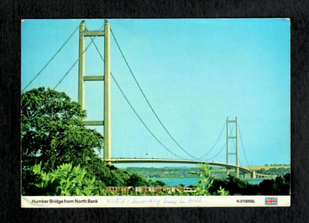GREAT BRITAIN Modern Coloured Postcard of Humber Bridge from the north bank. - 444915 - Postcard image 0