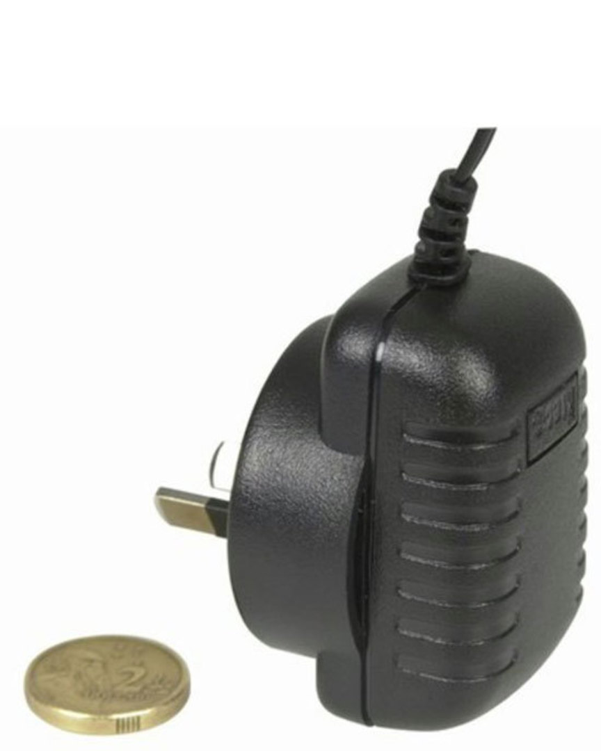 JAYCAR MP3145 6V 800mA Ultra-slim Switchmode Power Adaptor image 1
