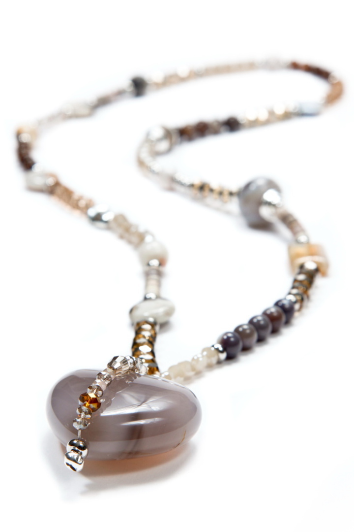 Necklace, Natural Agate Colours with Agate Heart Pendant with Bead Detail image 0