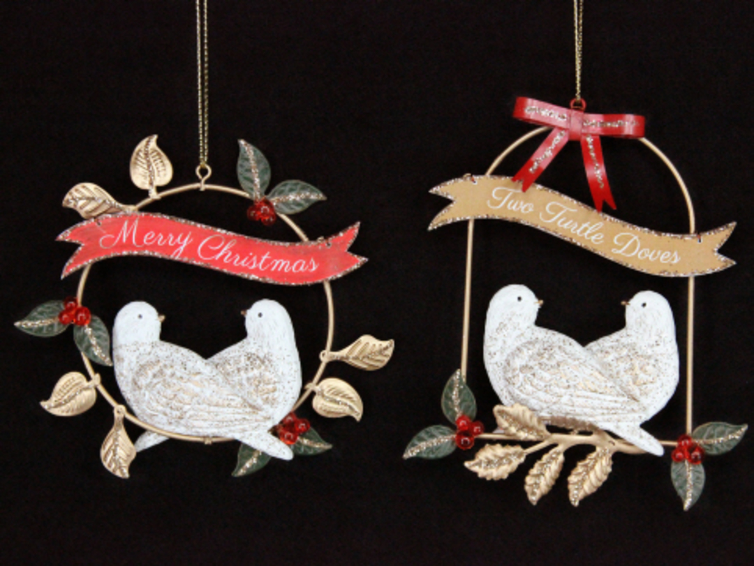 Hanging Turtle Doves in Wire Wreath / Swing image 0