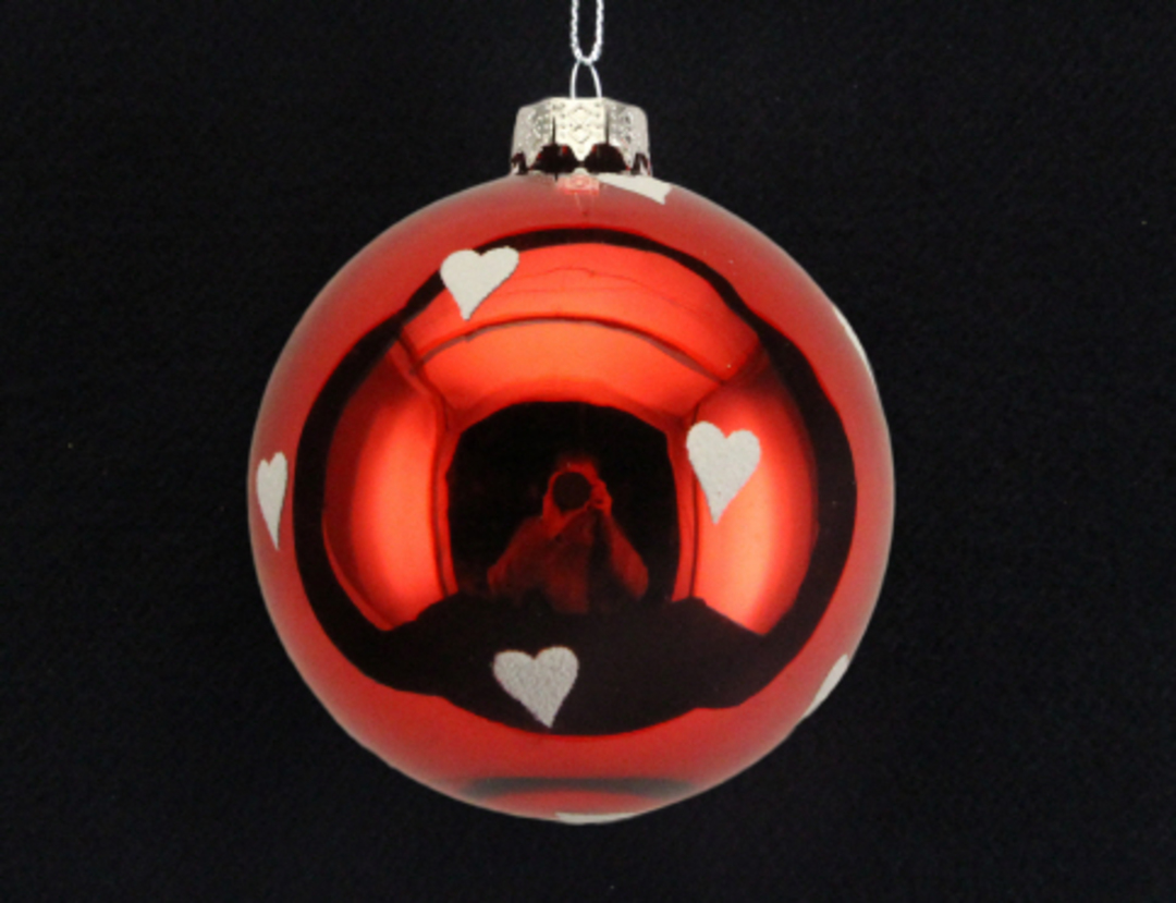 Glass Ball Shiny Red with White Hearts image 0