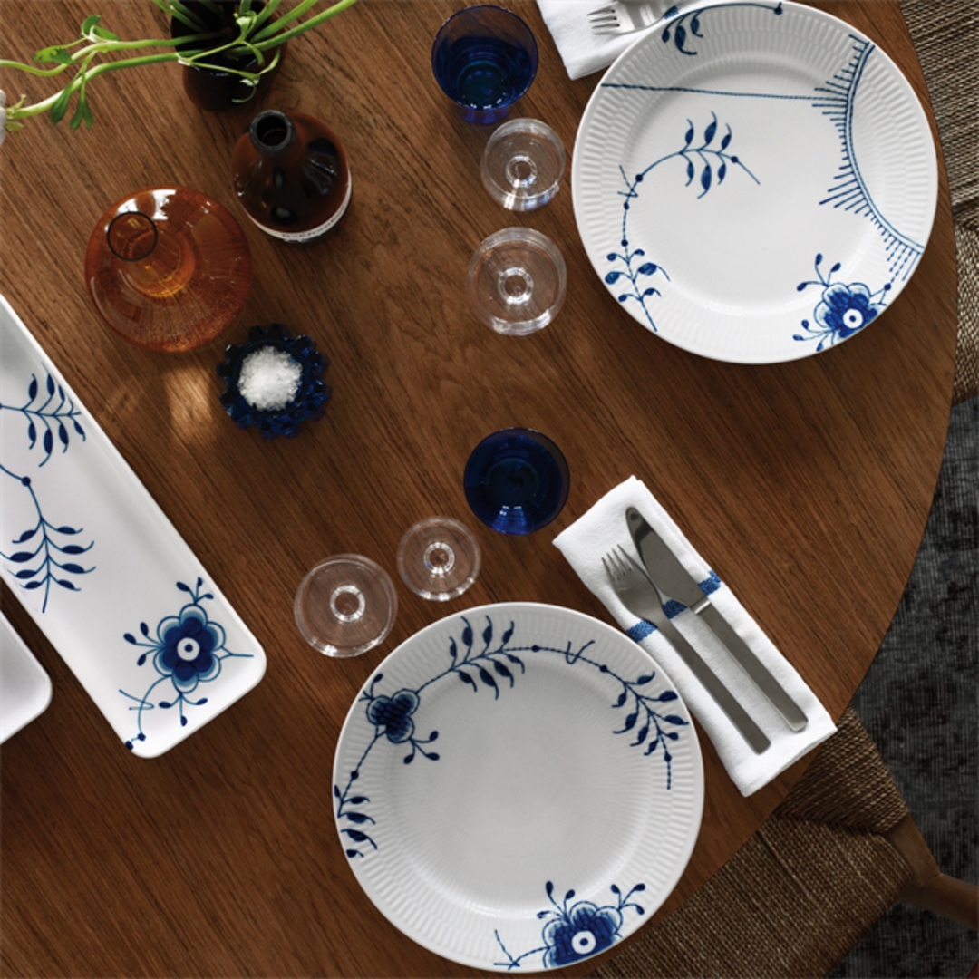 INDENT - Royal Copenhagen Blue Mega Dinner Plate No2, 27cm image 2