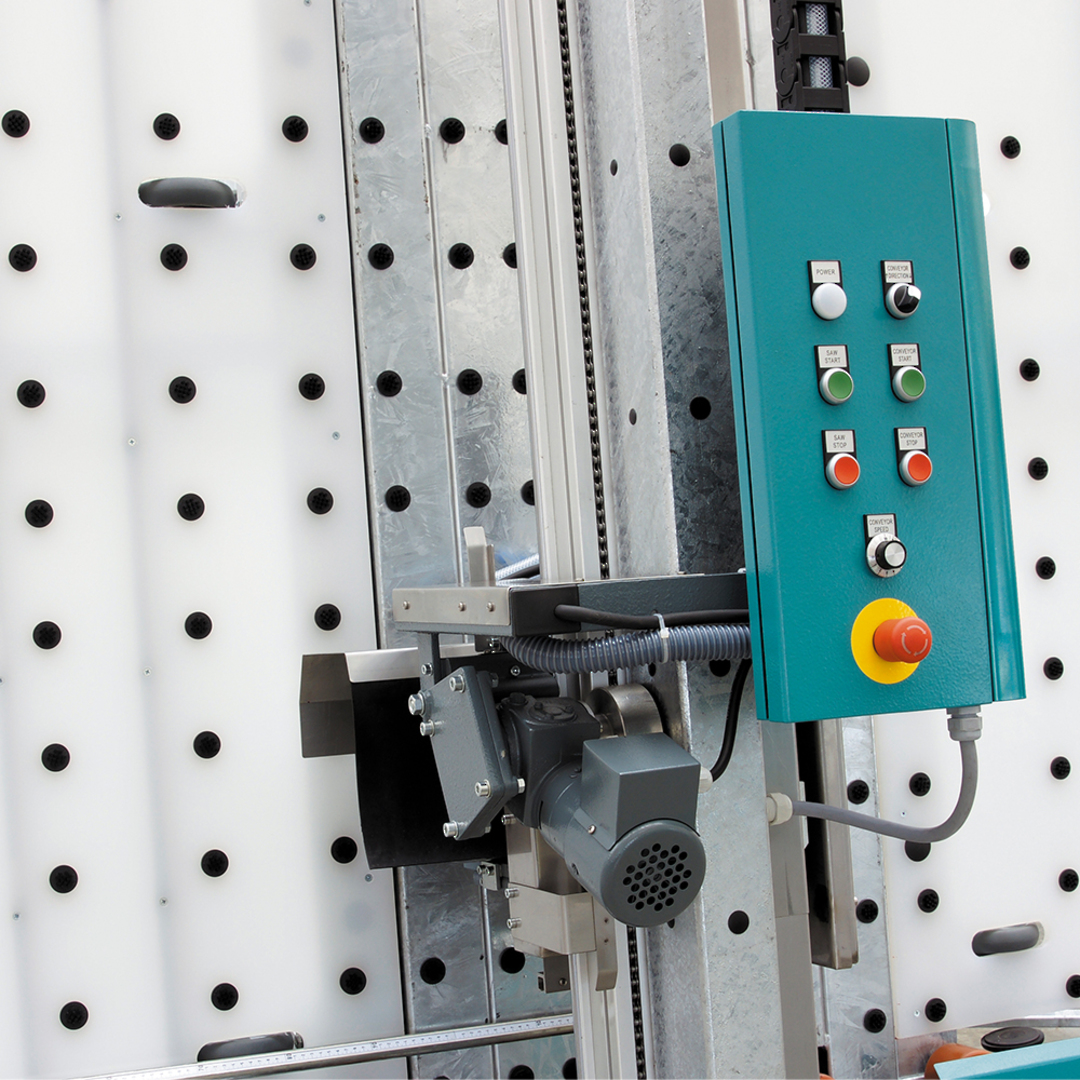 SULAK LAMINATED GLASS SAW image 1