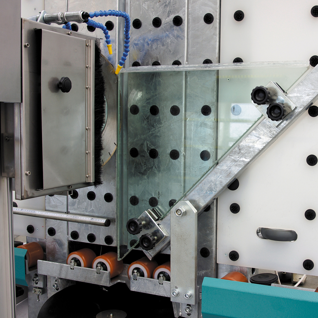 SULAK LAMINATED GLASS SAW image 2