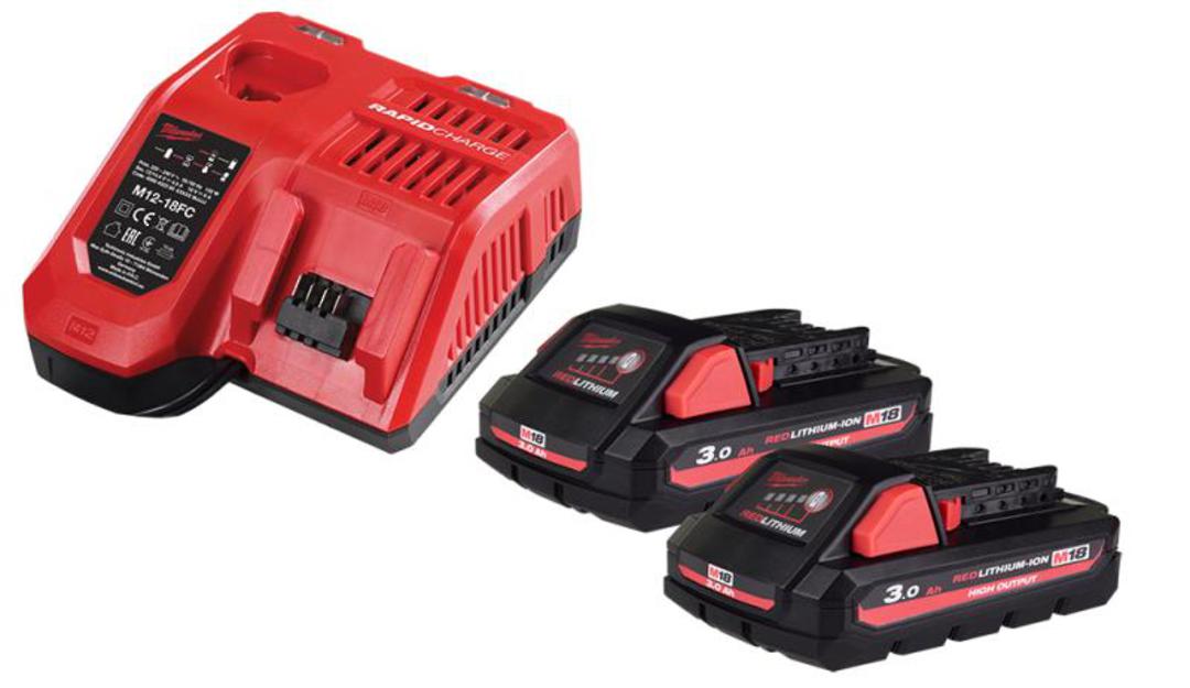 MILWAUKEE M18 3.0Ah BATTERY(2) & CHARGER image 0