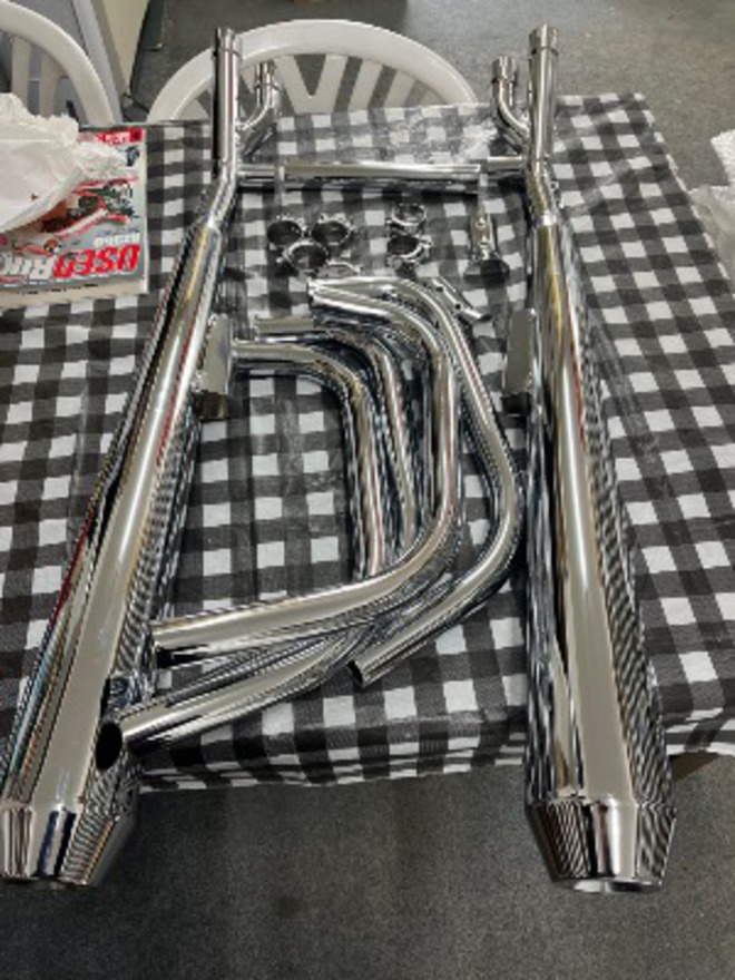 KZ1000 Twin exhaust system image 1