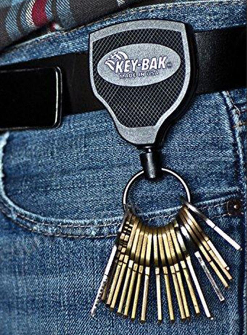 SUPER48 HEAVY DUTY RETRACTABLE KEYCHAIN WITH BALL-JOINT LOCK image 2