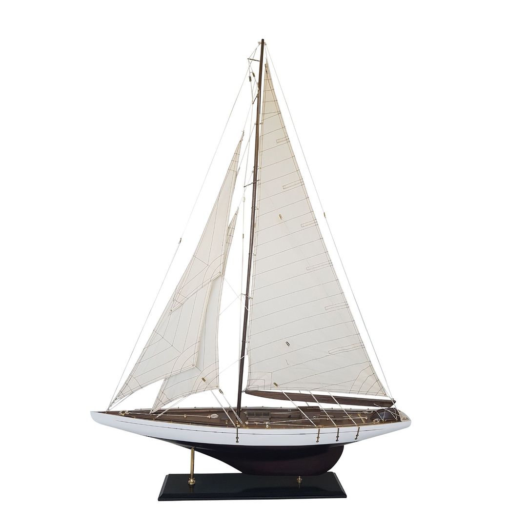 MODEL SAILING YACHT LARGE image 0