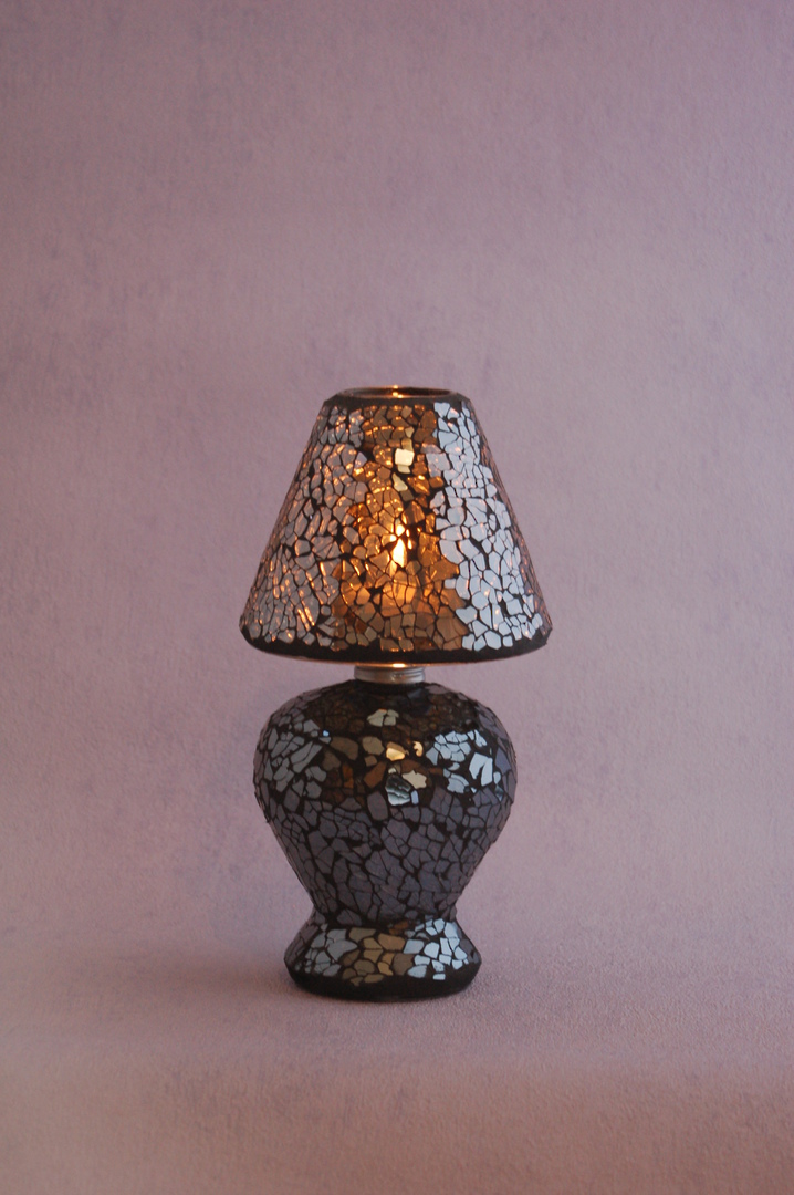 Mosaic Lamp shade tea light holder, silver/Black image 0