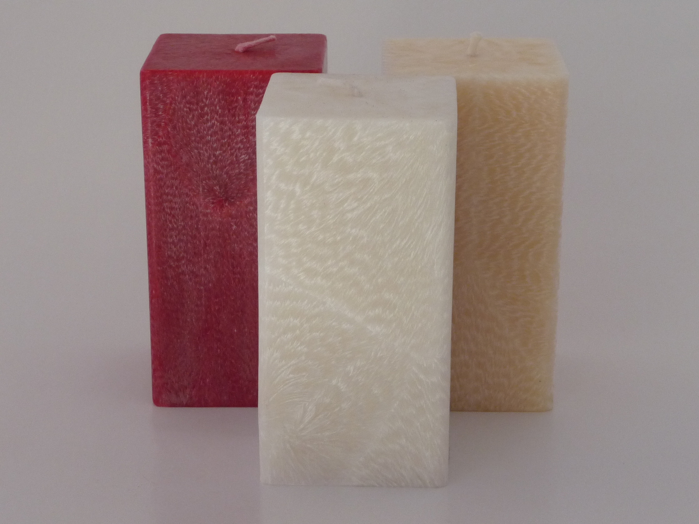Square Candle Red cranberry fragrance. image 0