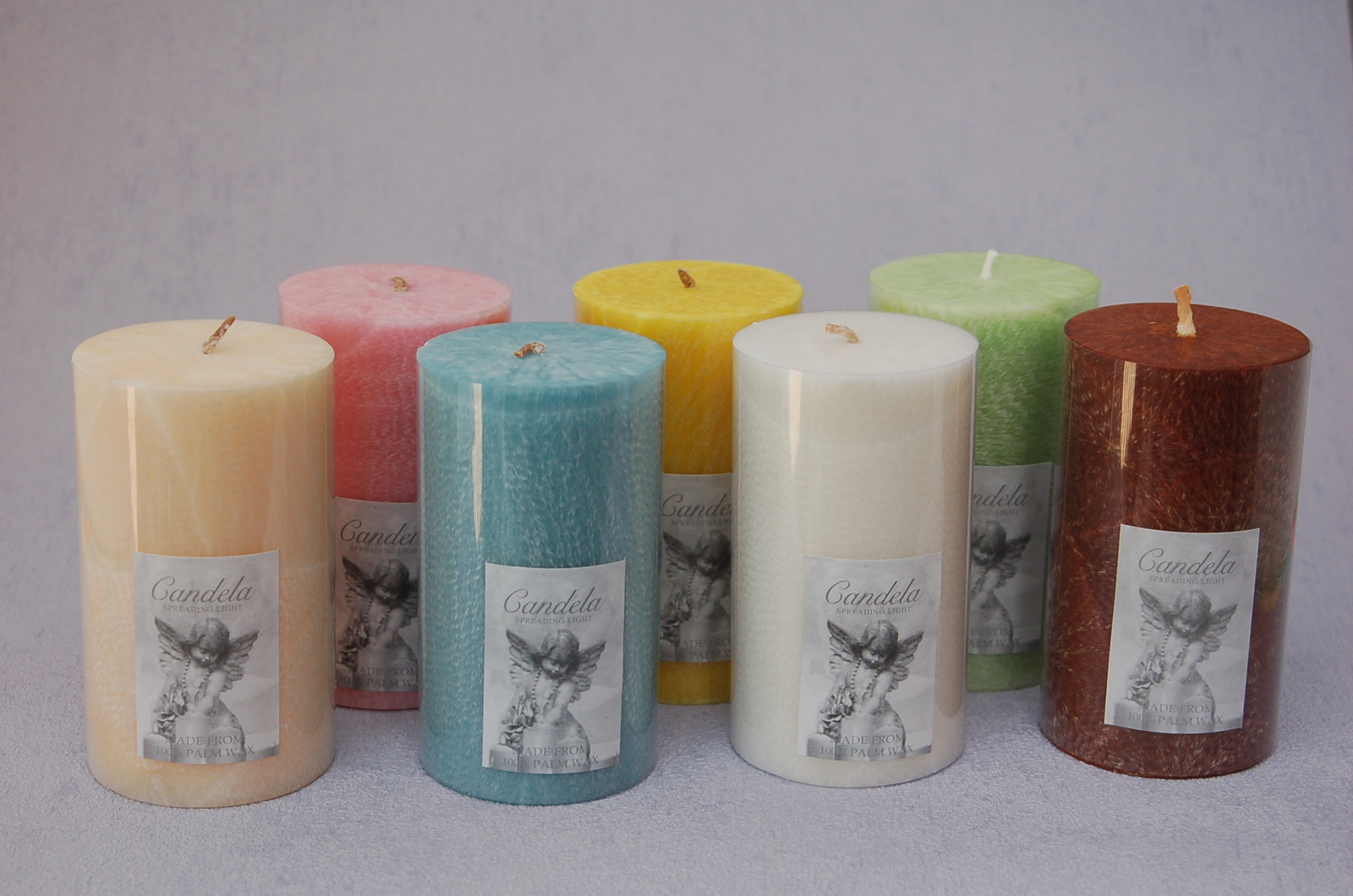 White  Scented Candles 6.4x11cm image 0