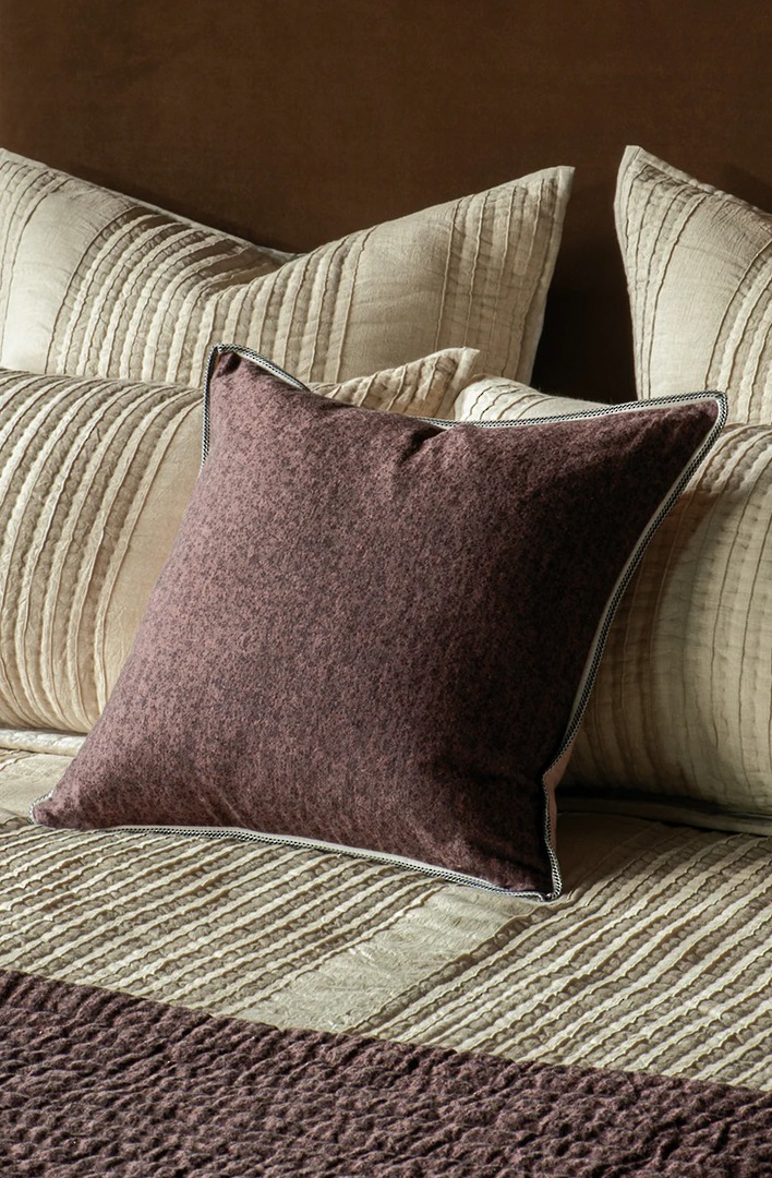 Bianca Lorenne - Appetto Coverlet (Cushion Sold Separately) - Rhubarb image 5
