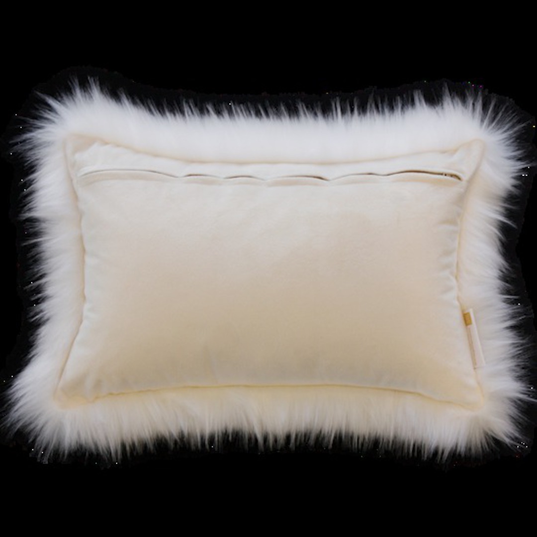 Heirloom Exotic Faux Fur - Cushion/Throw  - Norwegian Fox image 3