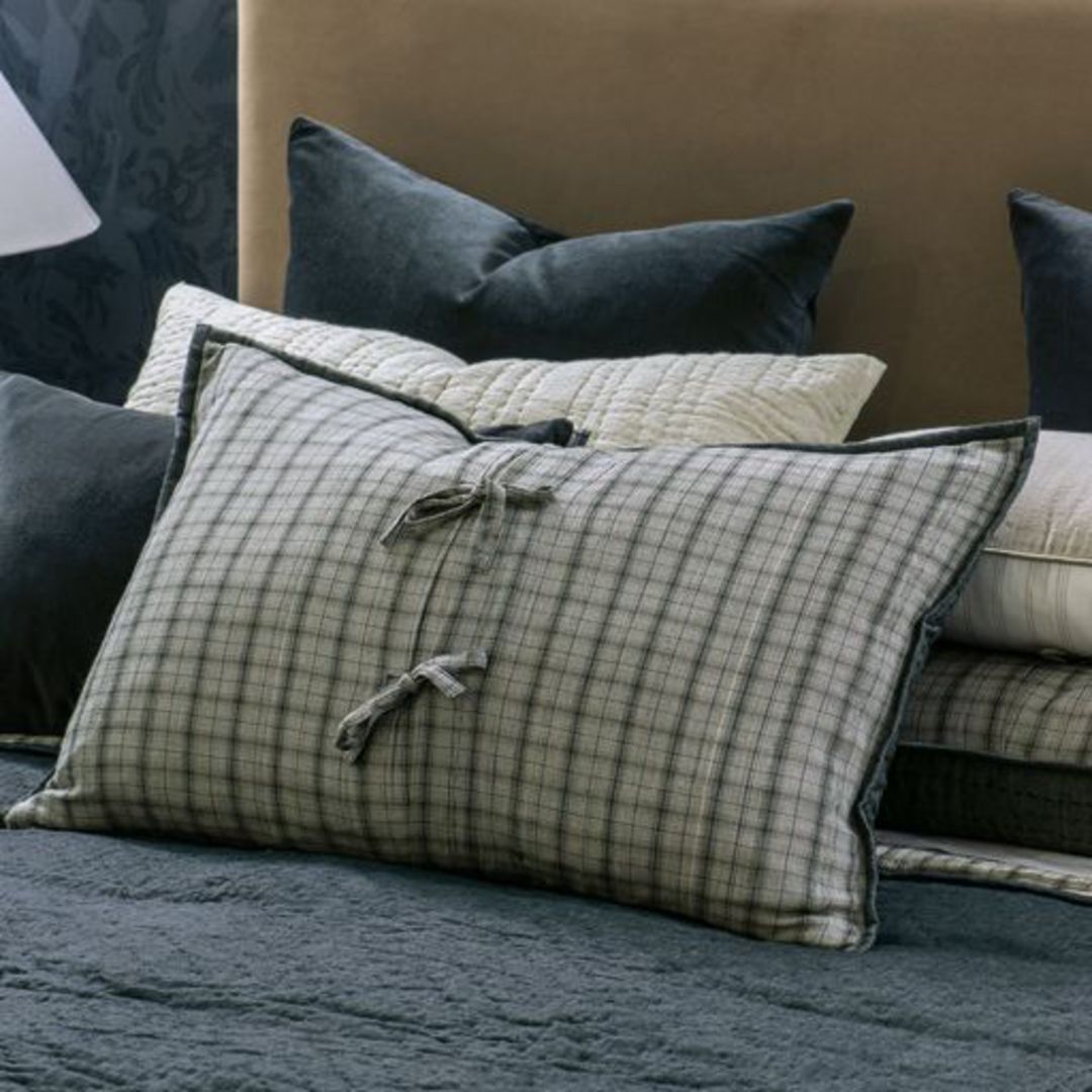 Bianca Lorenne - Ganuchi Bedspread (Pillowcases-Eurocases Sold Separately) - Midnight image 4