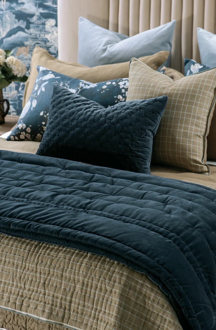 Bianca Lorenne - Mica Prussian Blue Comforter (Cushion - Eurocases Sold Separately) image 0