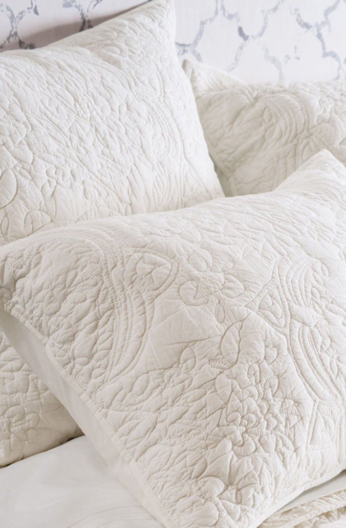 Bianca Lorenne - Amberley Bedspread - Pillowcase and Eurocase Sold Separately - Ivory image 1