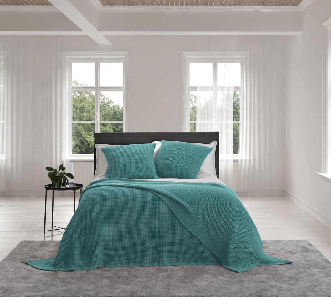 Baksana New Bliss Stonewashed Throw Blanket Eurocase Eucalyptus 