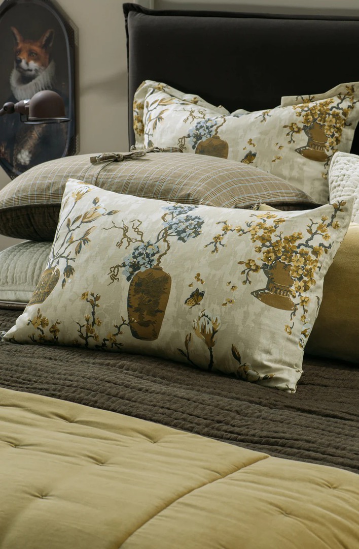 Bianca Lorenne - Ikebana Comforter (Cushion-Pillowcases Sold Separately) - Sand image 1
