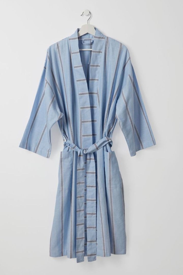 Mens Christian Dior Paisley Silk Dressing Gown at 1stDibs  dior robe mens dior  men robe dior bathrobe
