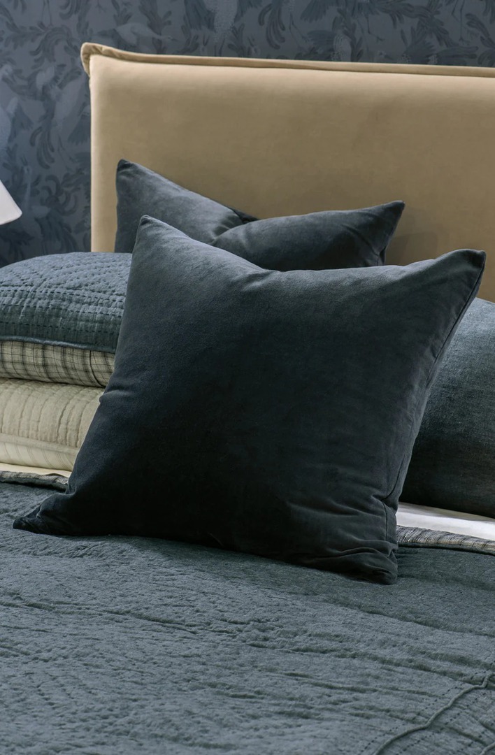 Bianca Lorenne - Ruban Comforter (Cushion-Eurocases Sold Separately) - Midnight image 3